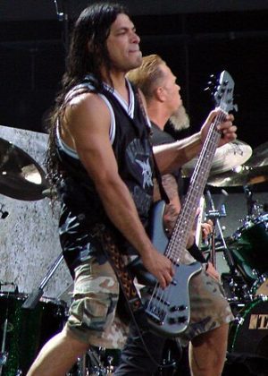 Rob Trujillo s Metallicou na stadionu Wembley, 2007